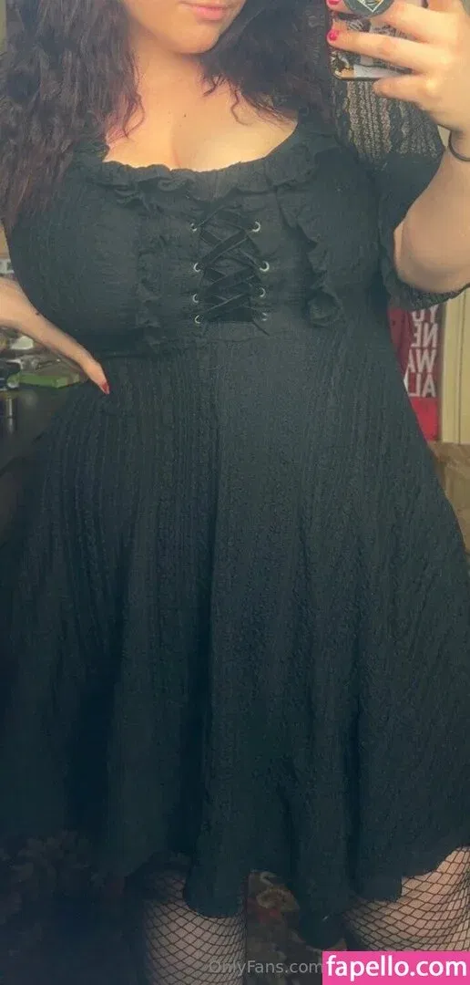 sasha.sanguinar / sashasanguinar Onlyfans Photo Gallery 