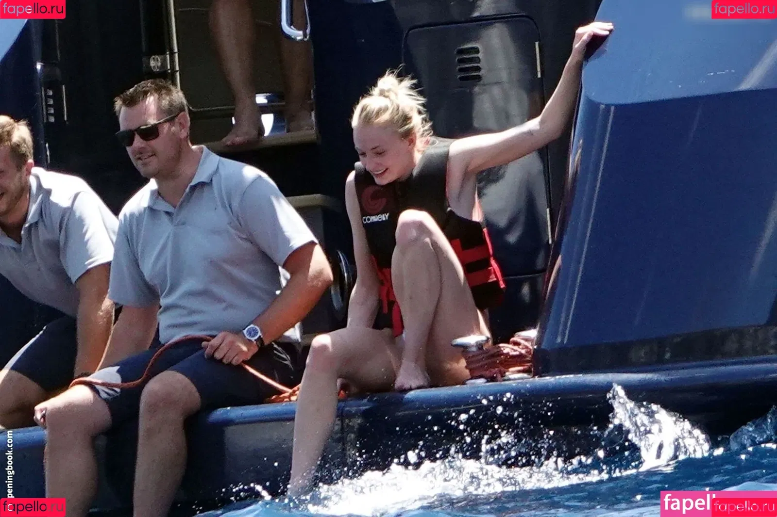 Sophie Turner / sexysophieturner / sophiet Onlyfans Photo Gallery 