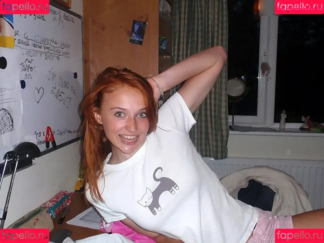 Sophie Turner / sexysophieturner / sophiet Onlyfans Photo Gallery 
