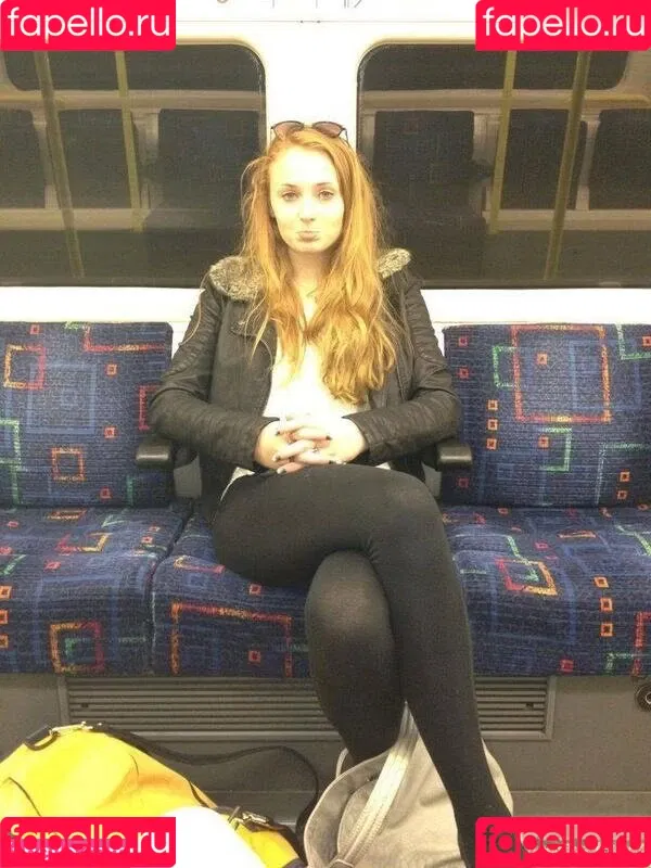 Sophie Turner / sexysophieturner / sophiet Onlyfans Photo Gallery 