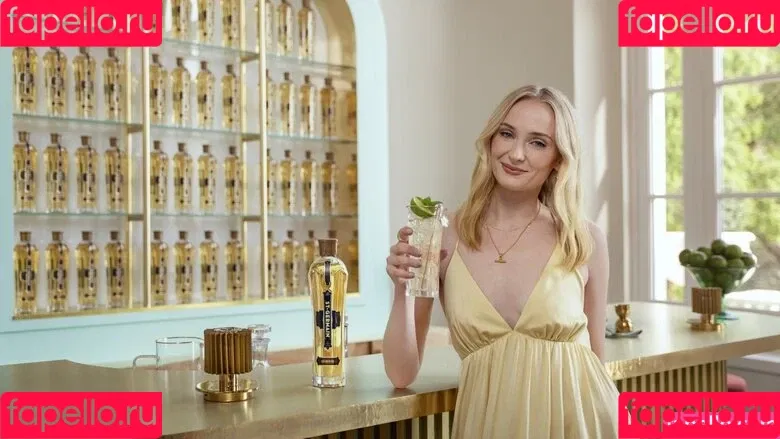 Sophie Turner / sexysophieturner / sophiet Onlyfans Photo Gallery 