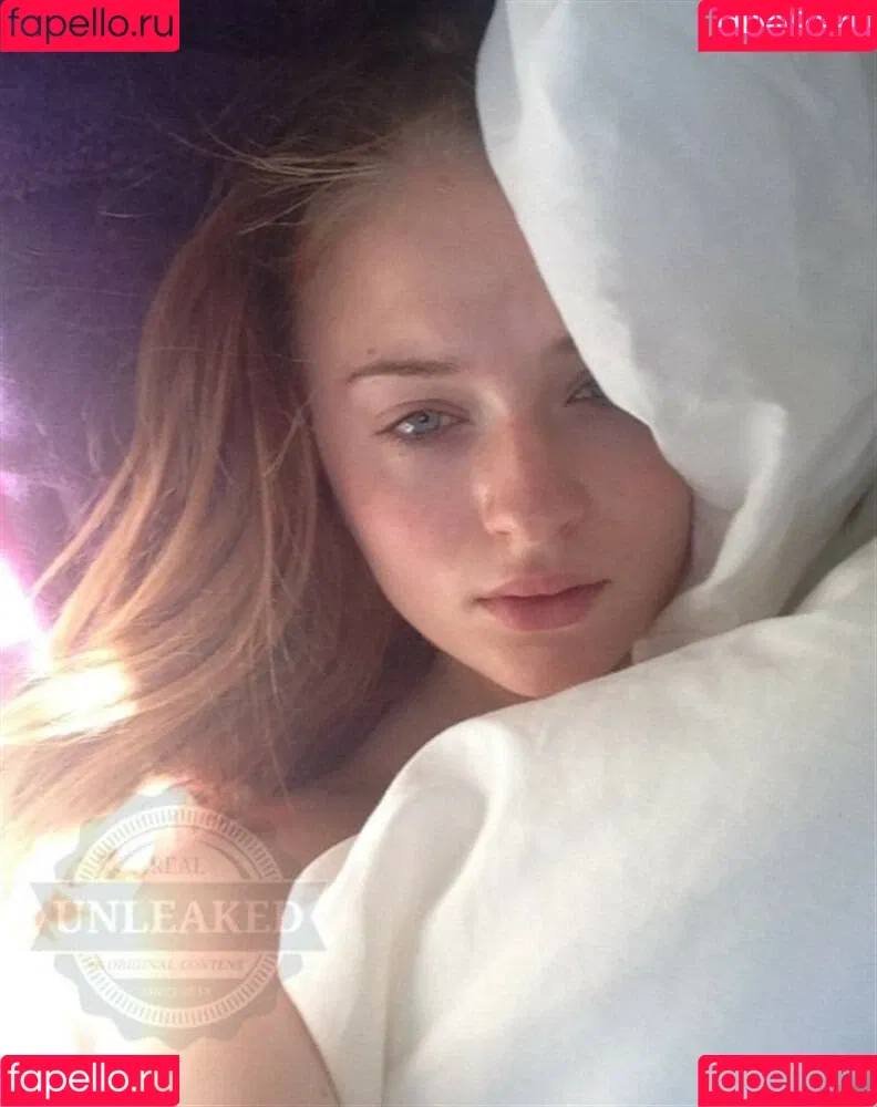 Sophie Turner / sexysophieturner / sophiet Onlyfans Photo Gallery 