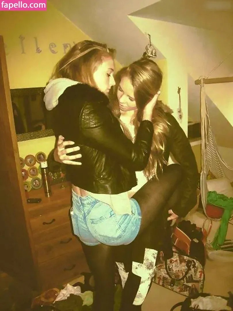 Sophie Turner / sexysophieturner / sophiet Onlyfans Photo Gallery 