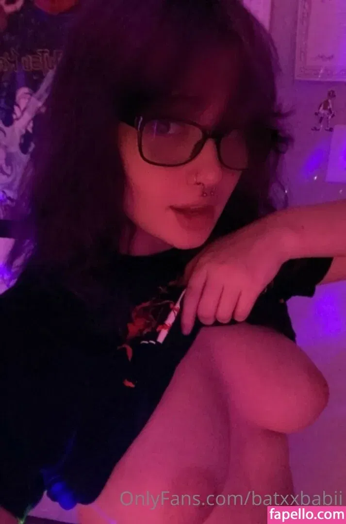 badsofiaaa / badsophia Onlyfans Photo Gallery 