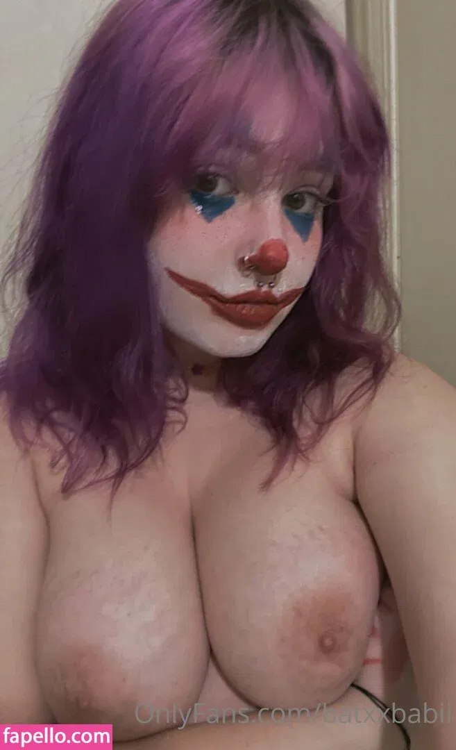 badsofiaaa / badsophia Onlyfans Photo Gallery 