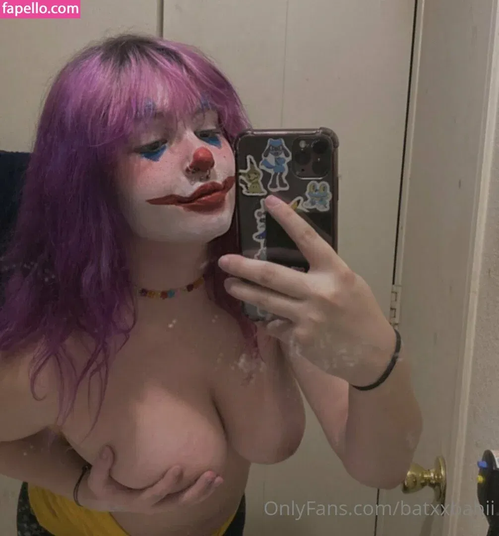 badsofiaaa / badsophia Onlyfans Photo Gallery 