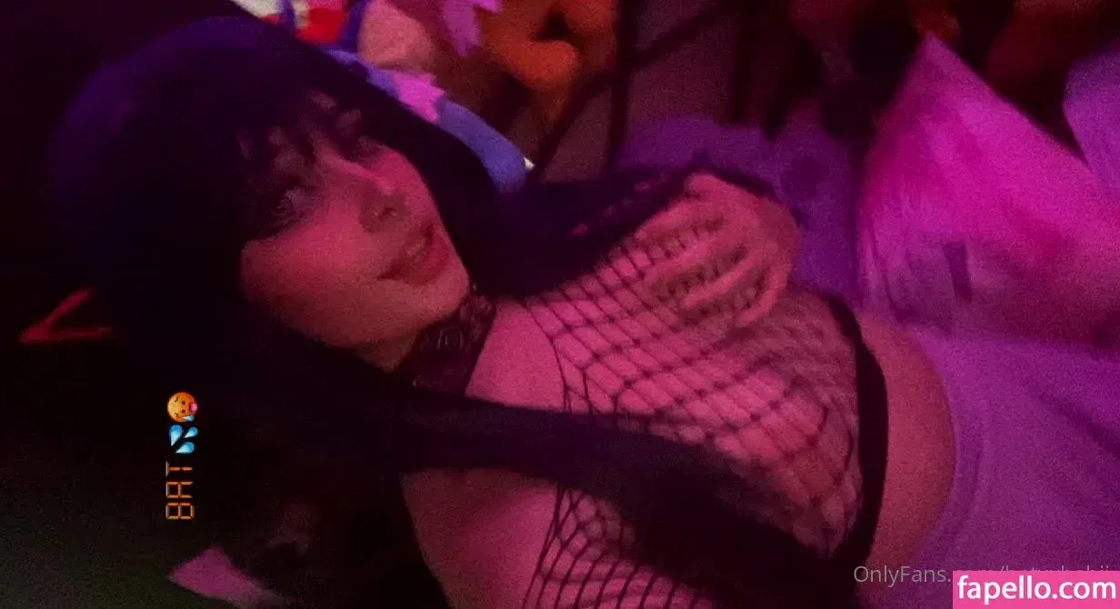 badsofiaaa / badsophia Onlyfans Photo Gallery 