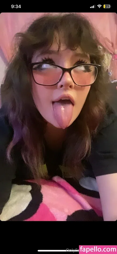 badsofiaaa / badsophia Onlyfans Photo Gallery 