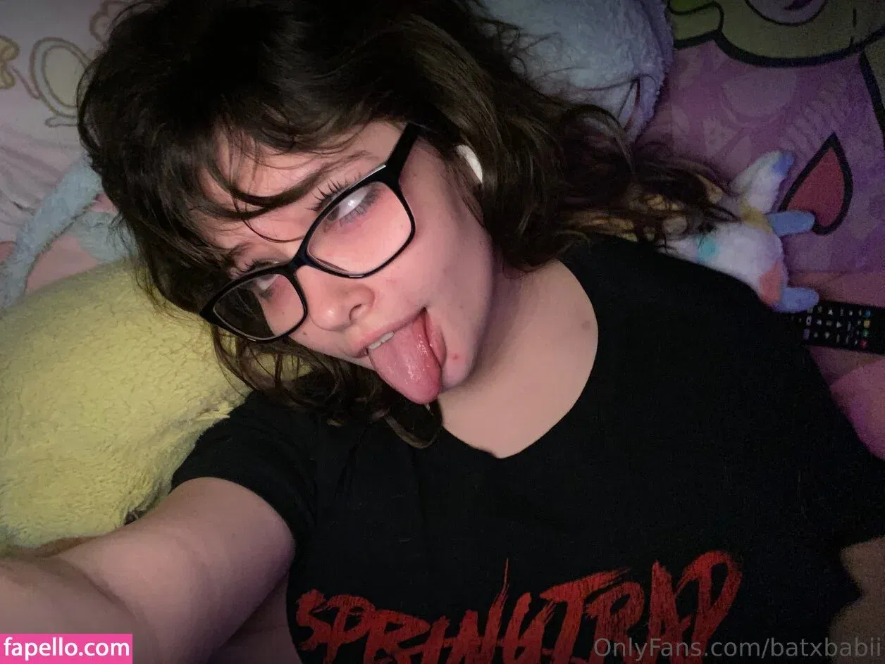 badsofiaaa / badsophia Onlyfans Photo Gallery 