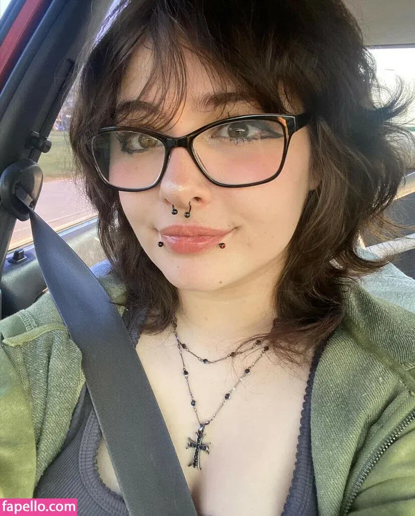 badsofiaaa / badsophia Onlyfans Photo Gallery 