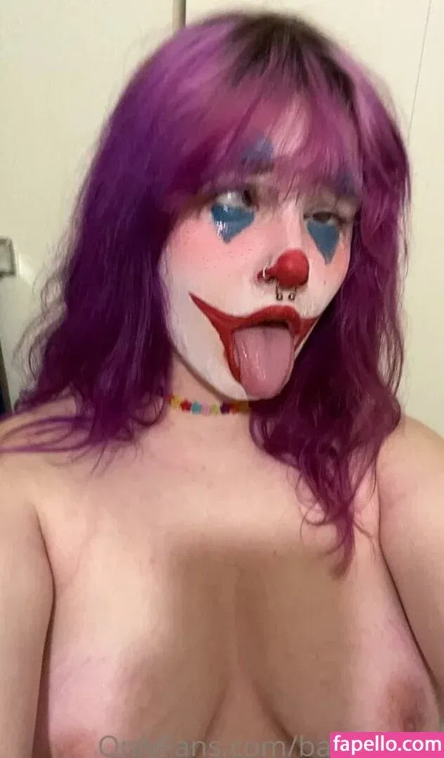 badsofiaaa / badsophia Onlyfans Photo Gallery 