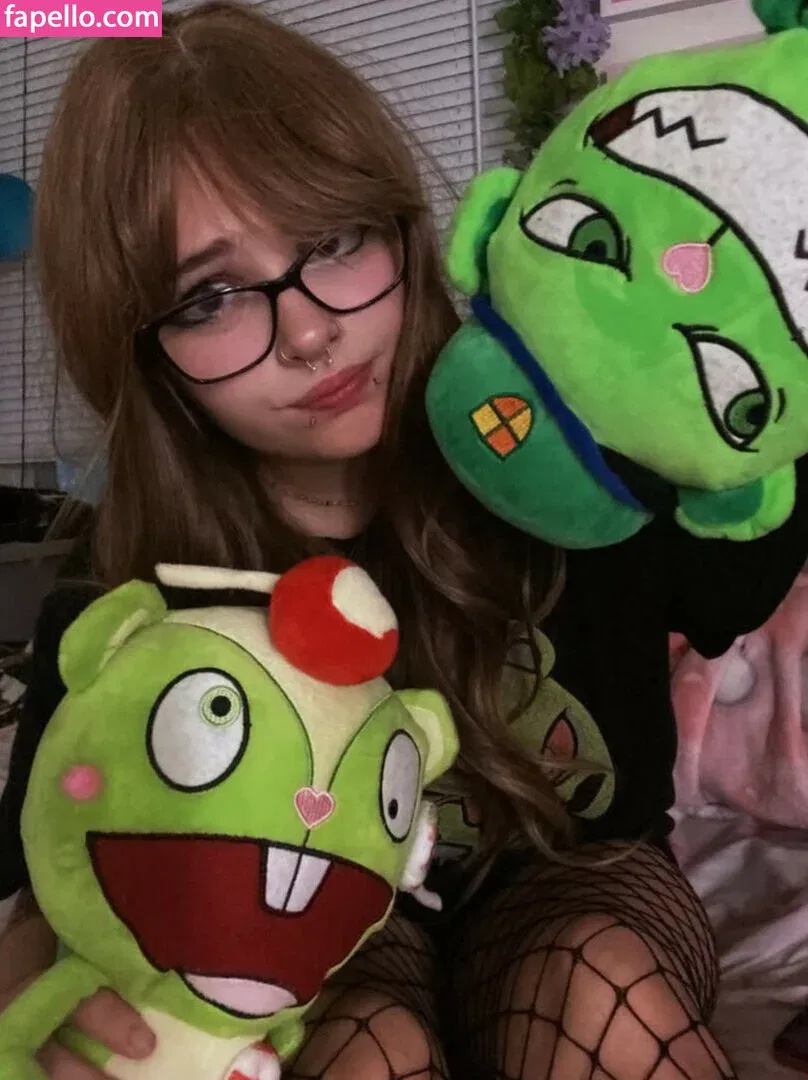 badsofiaaa / badsophia Onlyfans Photo Gallery 