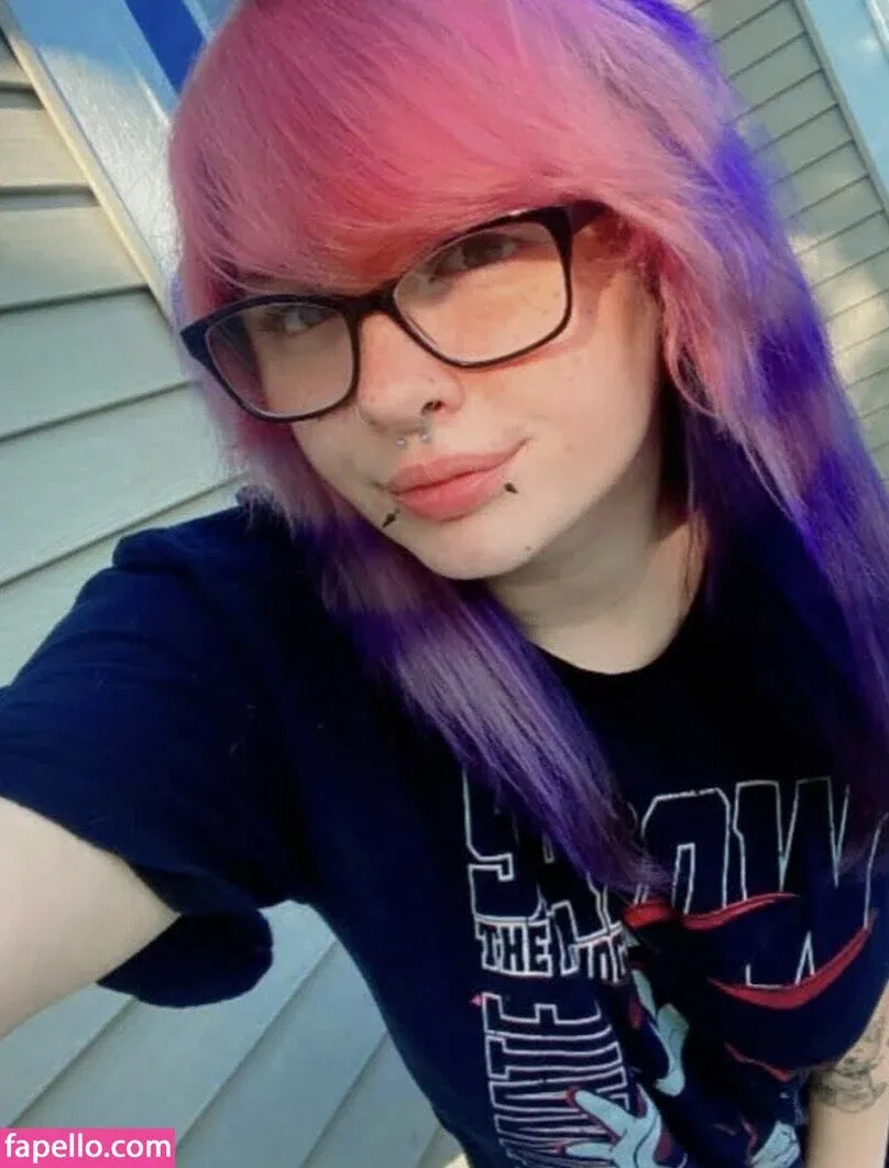 badsofiaaa / badsophia Onlyfans Photo Gallery 