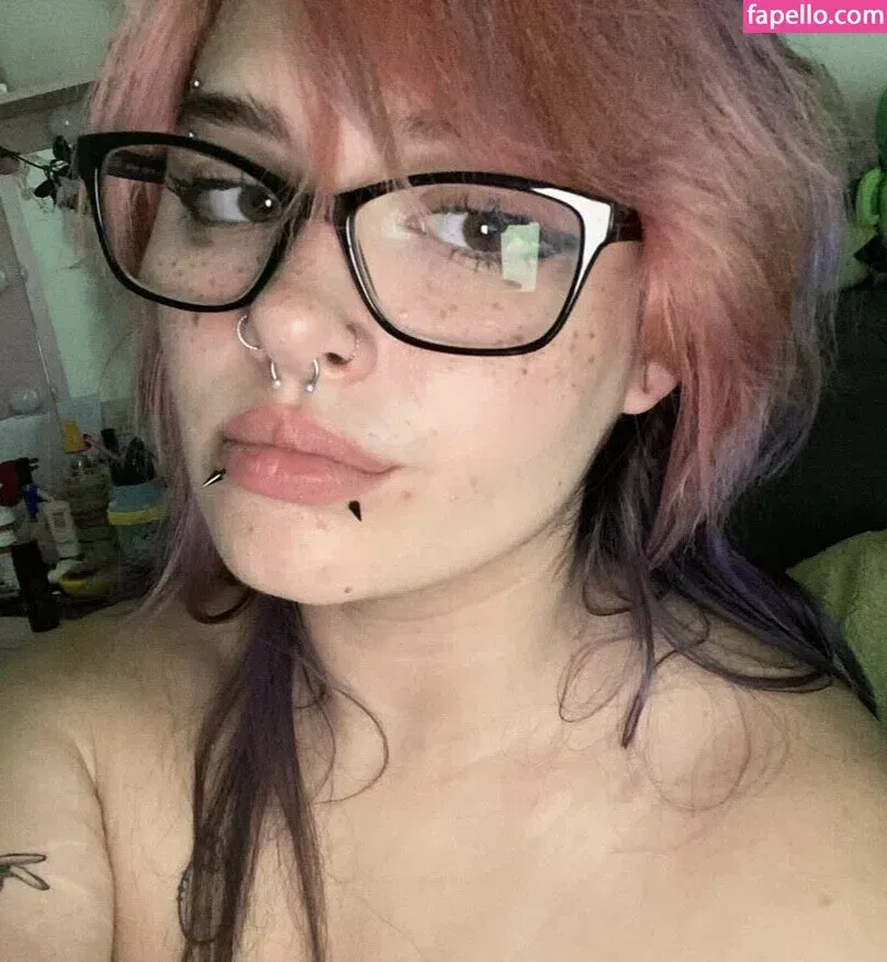 badsofiaaa / badsophia Onlyfans Photo Gallery 