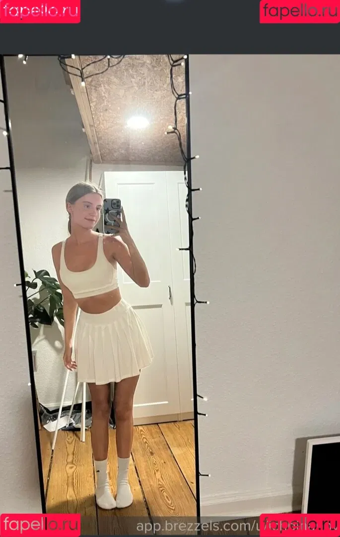 ichbinanny / shainny_1 Onlyfans Photo Gallery 