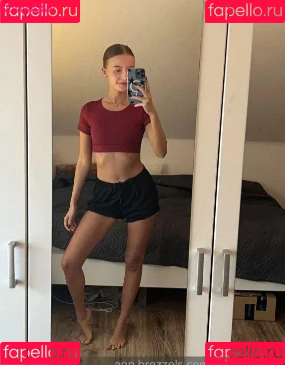 ichbinanny / shainny_1 Onlyfans Photo Gallery 