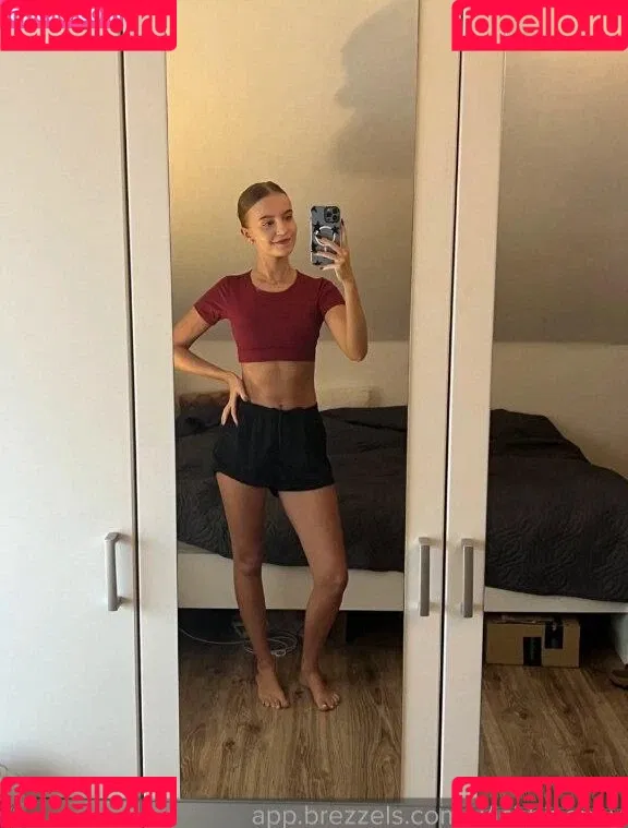 ichbinanny / shainny_1 Onlyfans Photo Gallery 