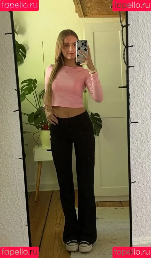 ichbinanny / shainny_1 Onlyfans Photo Gallery 