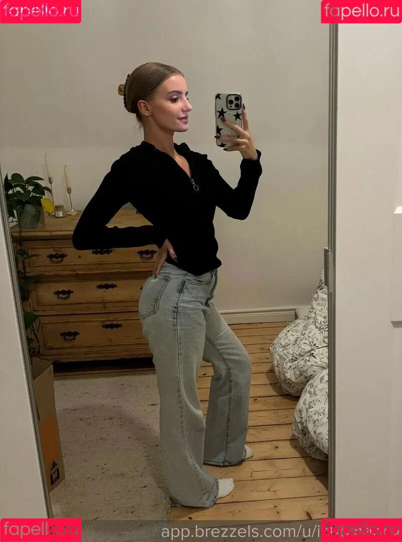 ichbinanny / shainny_1 Onlyfans Photo Gallery 