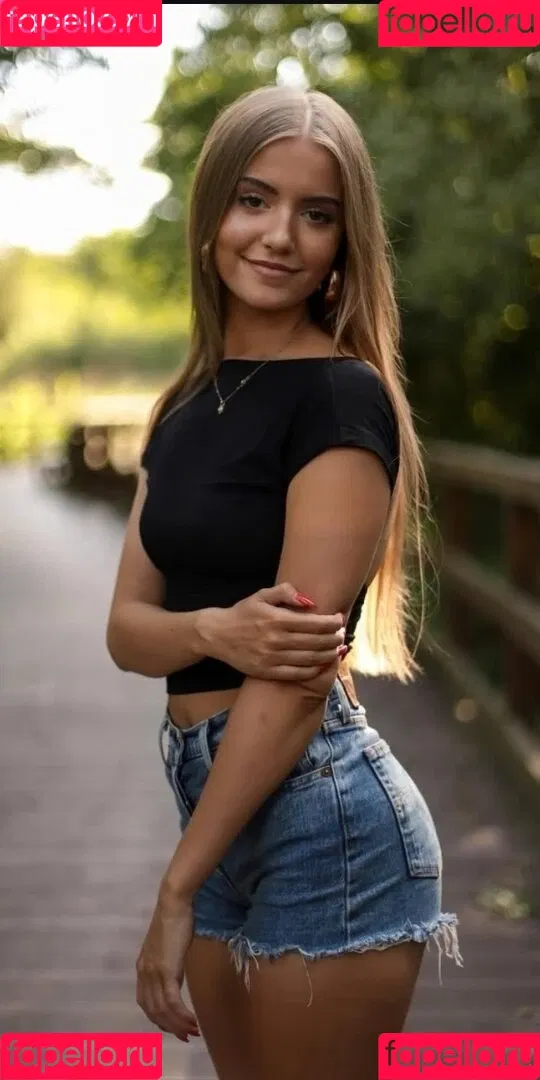 ichbinanny / shainny_1 Onlyfans Photo Gallery 