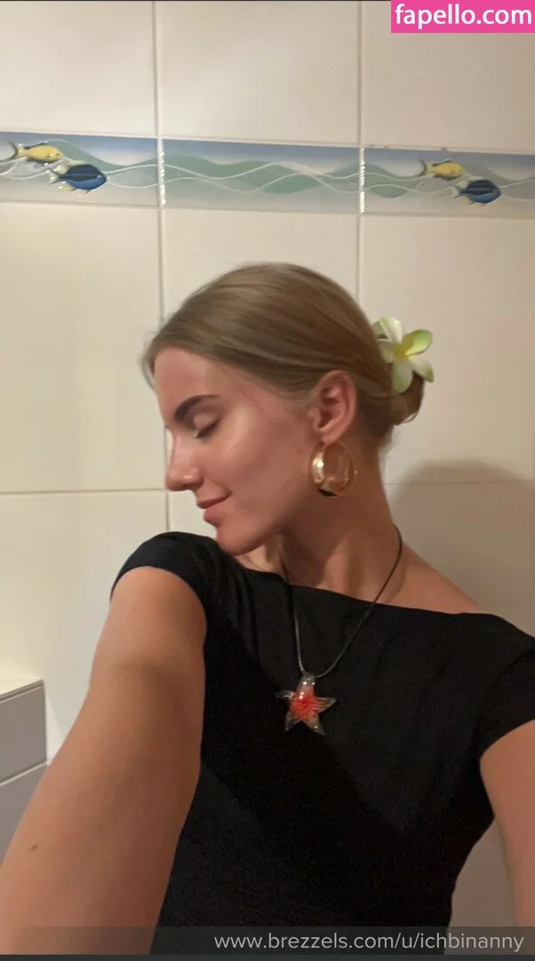 ichbinanny / shainny_1 Onlyfans Photo Gallery 