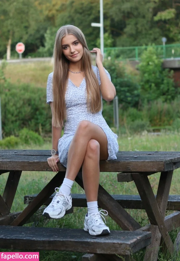 ichbinanny / shainny_1 Onlyfans Photo Gallery 