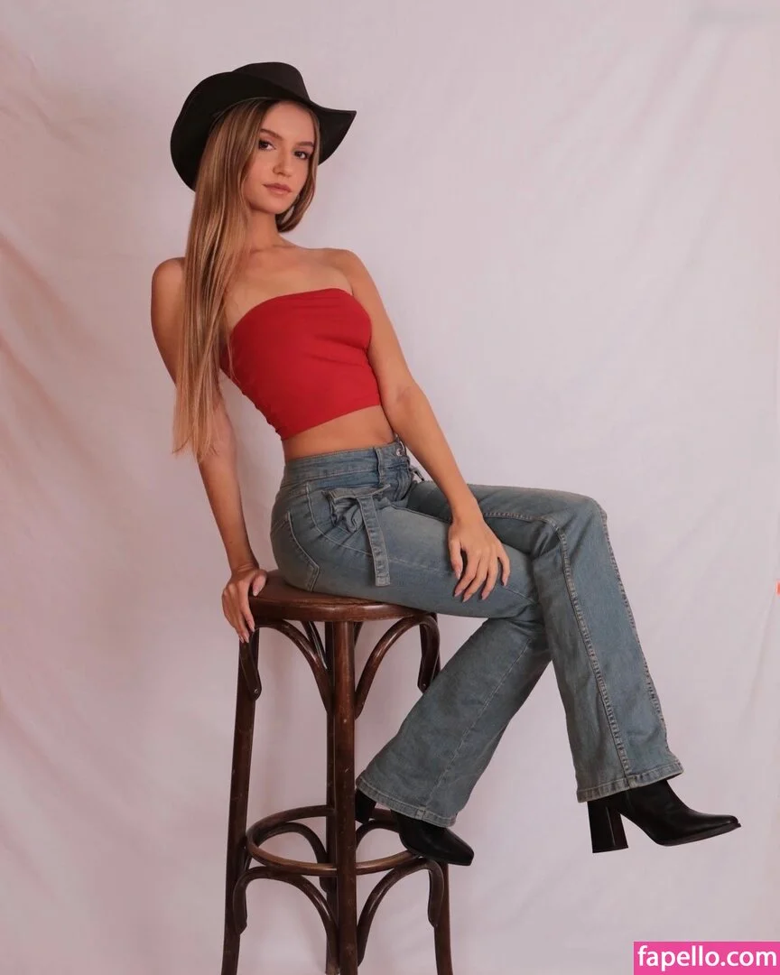 ichbinanny / shainny_1 Onlyfans Photo Gallery 