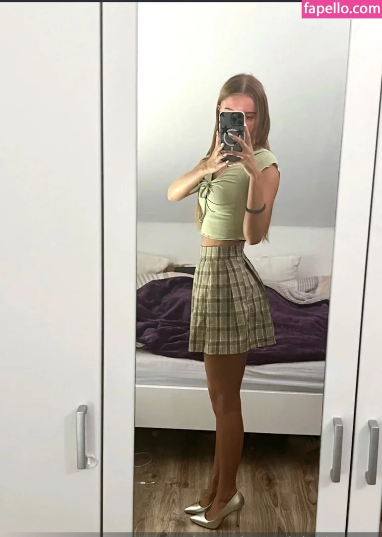 ichbinanny / shainny_1 Onlyfans Photo Gallery 