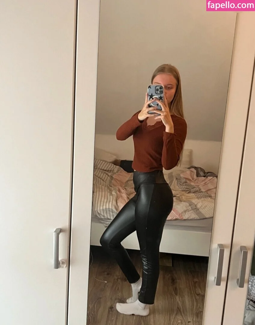 ichbinanny / shainny_1 Onlyfans Photo Gallery 