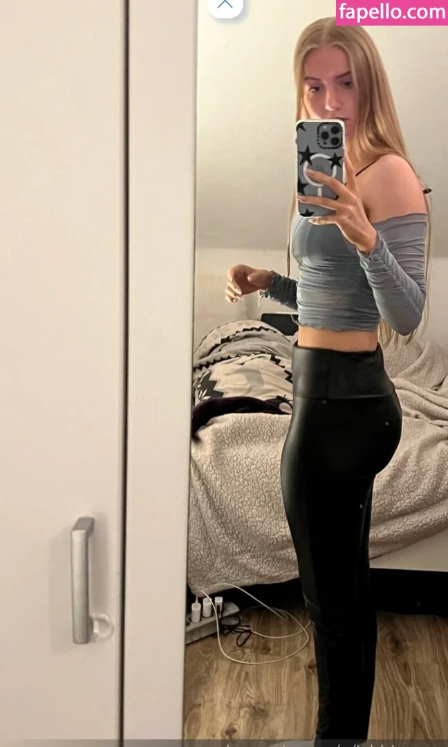 ichbinanny / shainny_1 Onlyfans Photo Gallery 