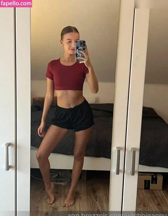 ichbinanny / shainny_1 Onlyfans Photo Gallery 