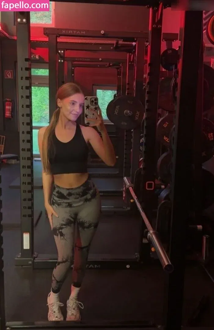 ichbinanny / shainny_1 Onlyfans Photo Gallery 