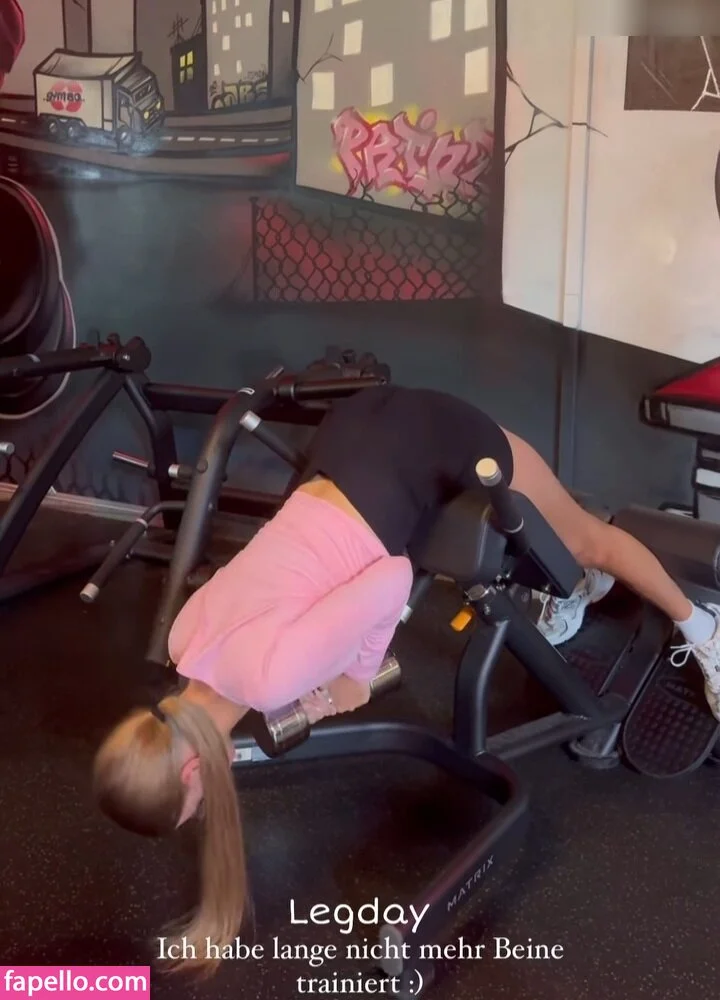 ichbinanny / shainny_1 Onlyfans Photo Gallery 