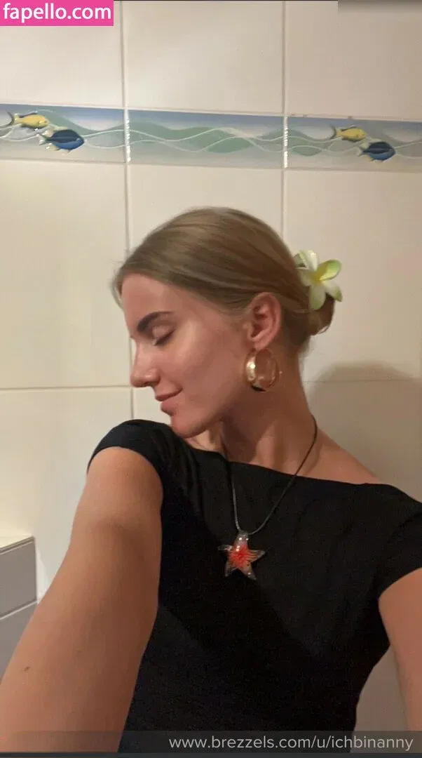 ichbinanny / shainny_1 Onlyfans Photo Gallery 