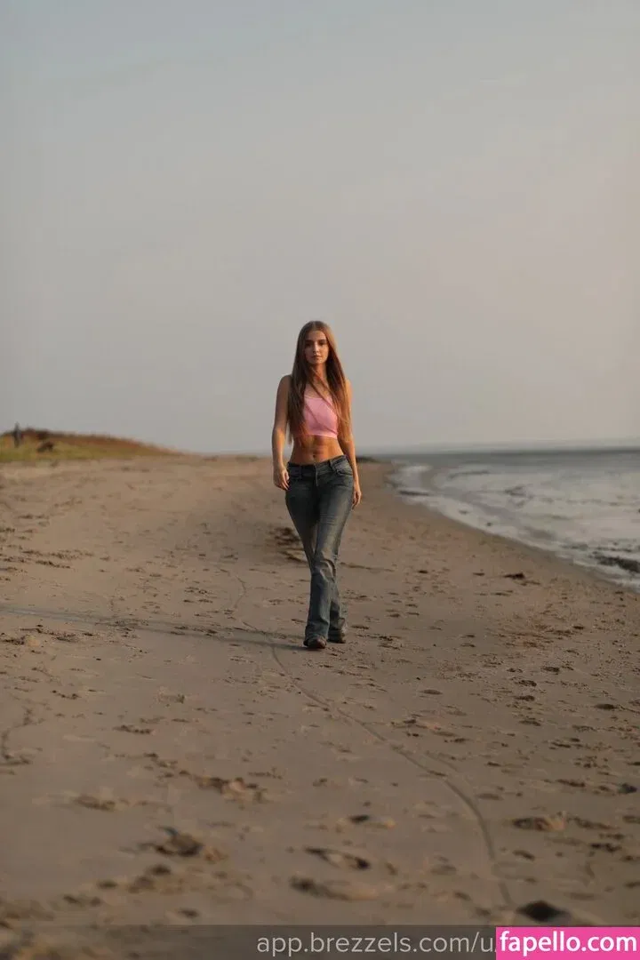 ichbinanny / shainny_1 Onlyfans Photo Gallery 