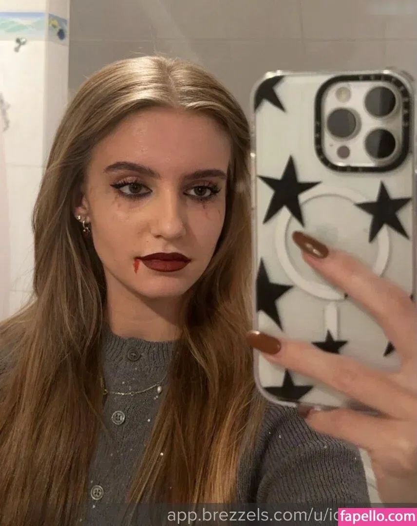 ichbinanny / shainny_1 Onlyfans Photo Gallery 