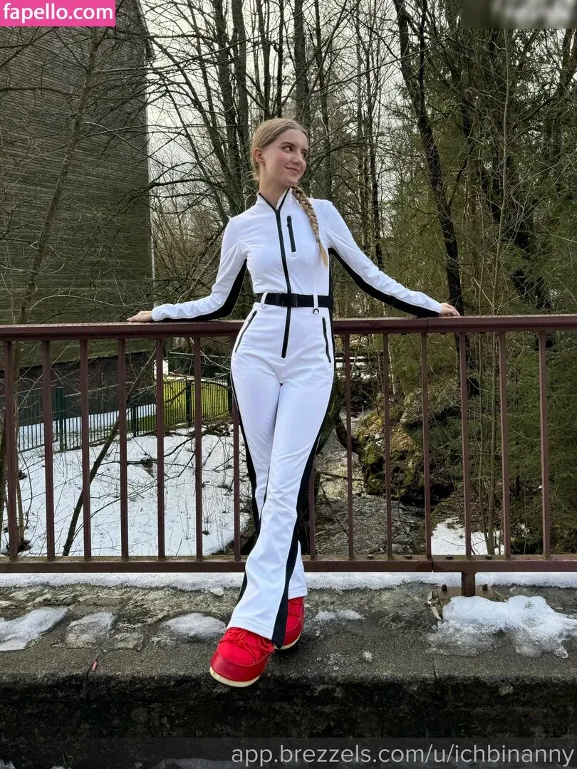 ichbinanny / shainny_1 Onlyfans Photo Gallery 