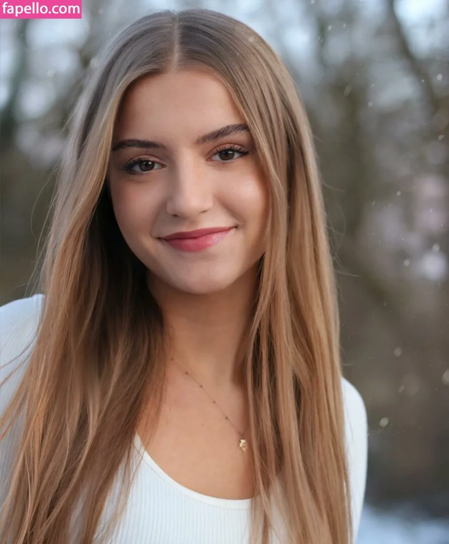 ichbinanny / shainny_1 Onlyfans Photo Gallery 