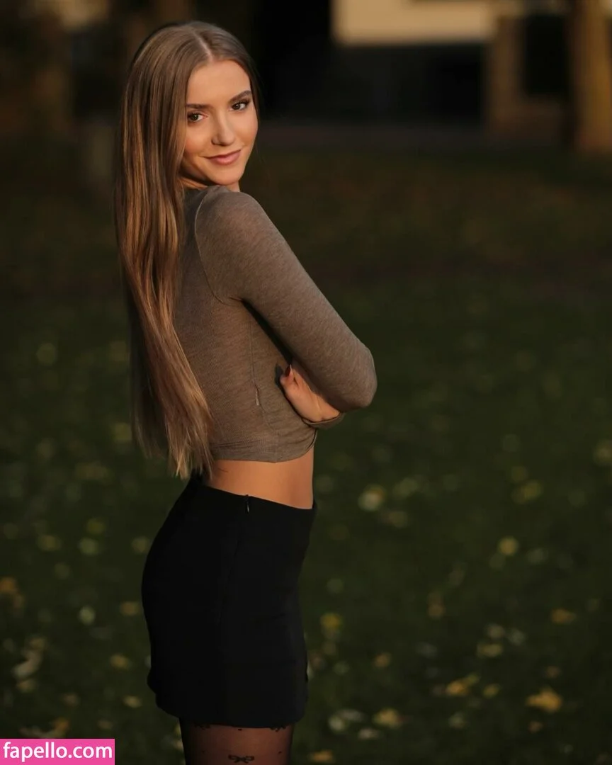 ichbinanny / shainny_1 Onlyfans Photo Gallery 