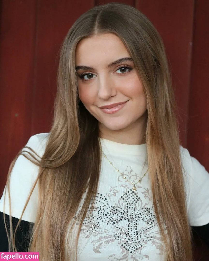 ichbinanny / shainny_1 Onlyfans Photo Gallery 