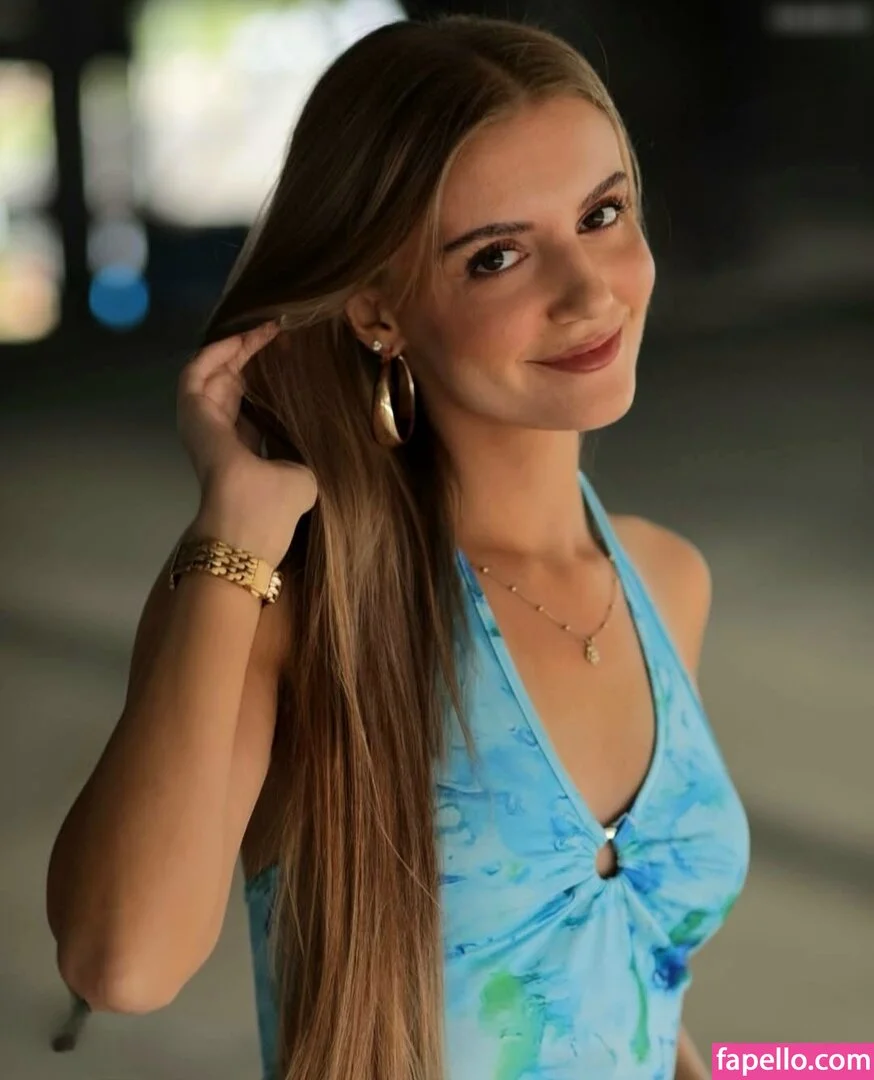 ichbinanny / shainny_1 Onlyfans Photo Gallery 