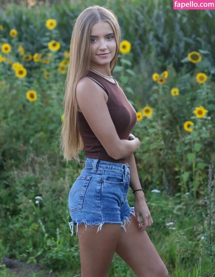 ichbinanny / shainny_1 Onlyfans Photo Gallery 