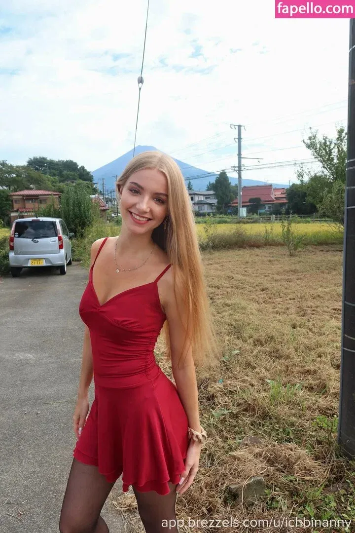 ichbinanny / shainny_1 Onlyfans Photo Gallery 