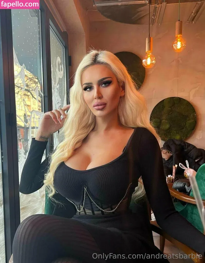 andreabarbiiee / andreatsbarbie Onlyfans Photo Gallery 