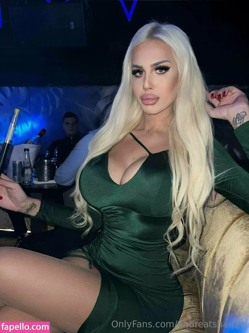 andreabarbiiee / andreatsbarbie Onlyfans Photo Gallery 