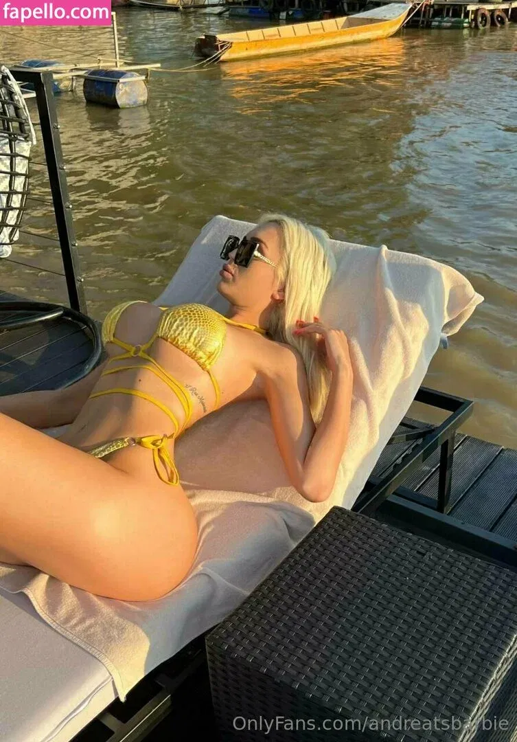 andreabarbiiee / andreatsbarbie Onlyfans Photo Gallery 