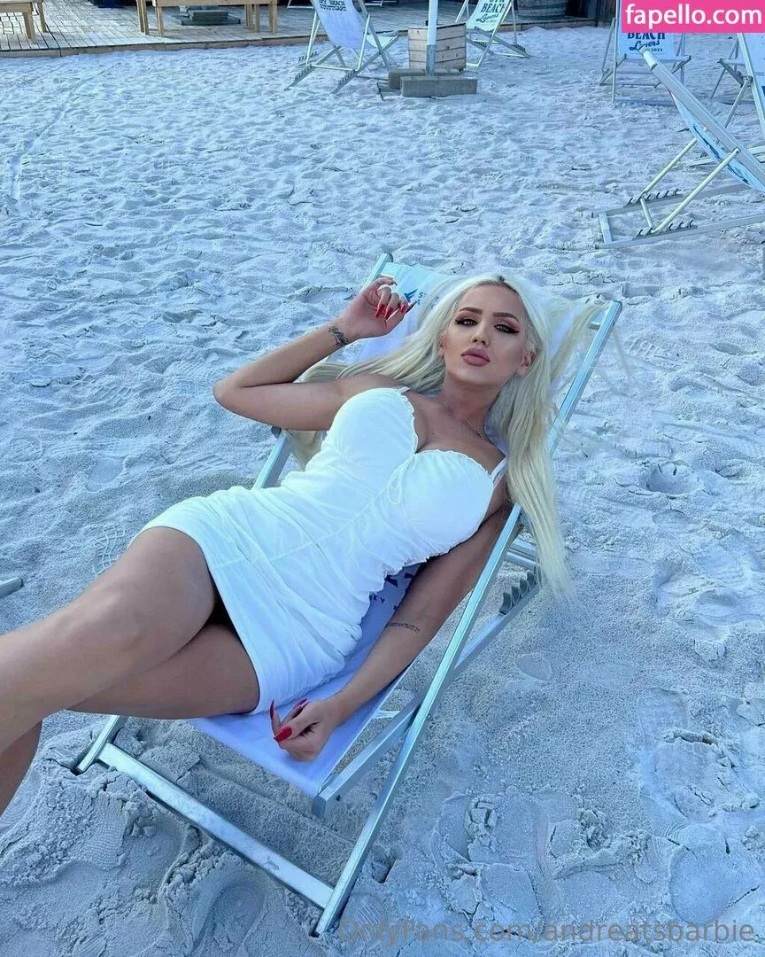 andreabarbiiee / andreatsbarbie Onlyfans Photo Gallery 