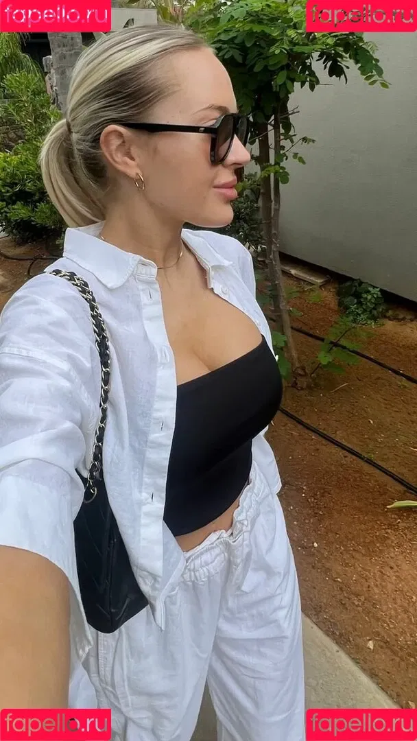 Erna Husko / ernahusko / ernahuskoo Onlyfans Photo Gallery 