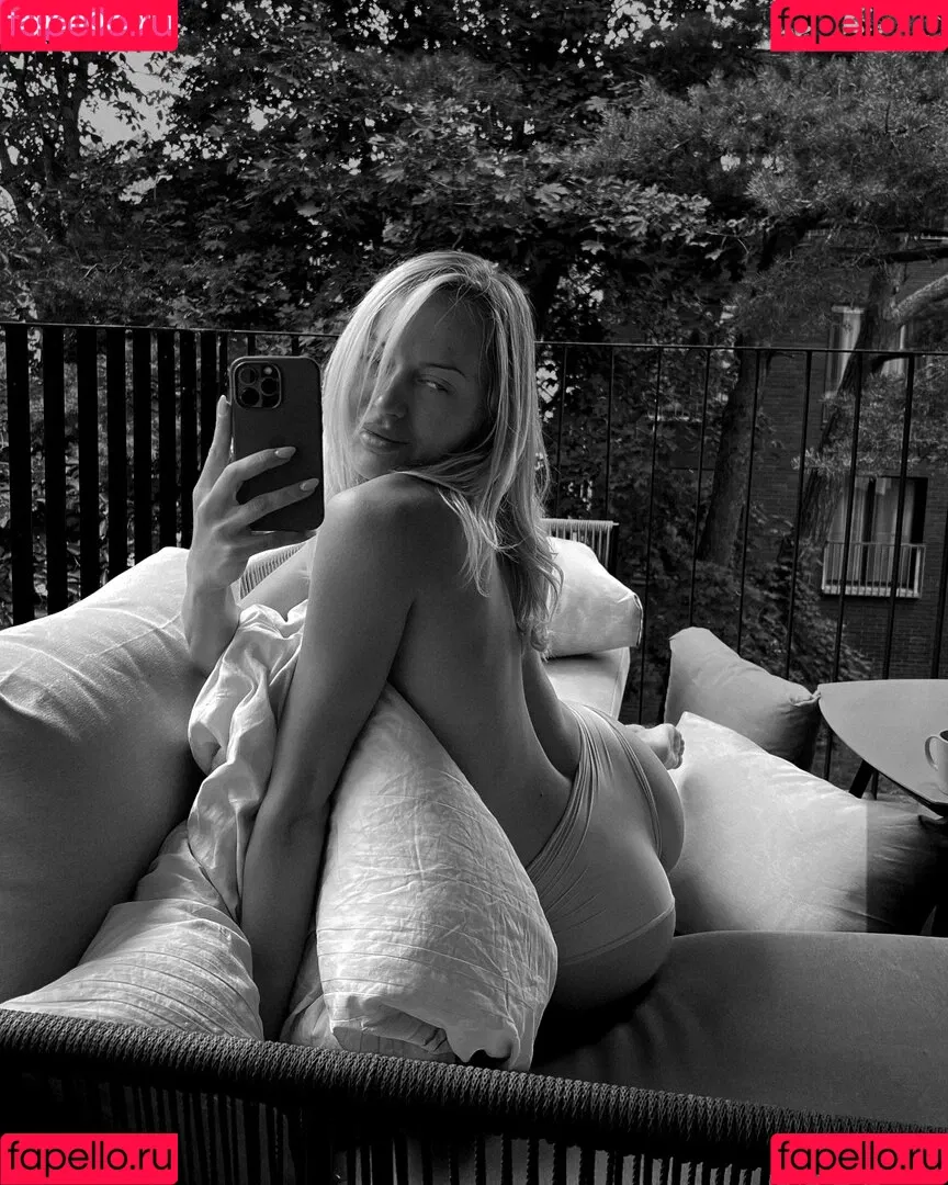 Erna Husko / ernahusko / ernahuskoo Onlyfans Photo Gallery 