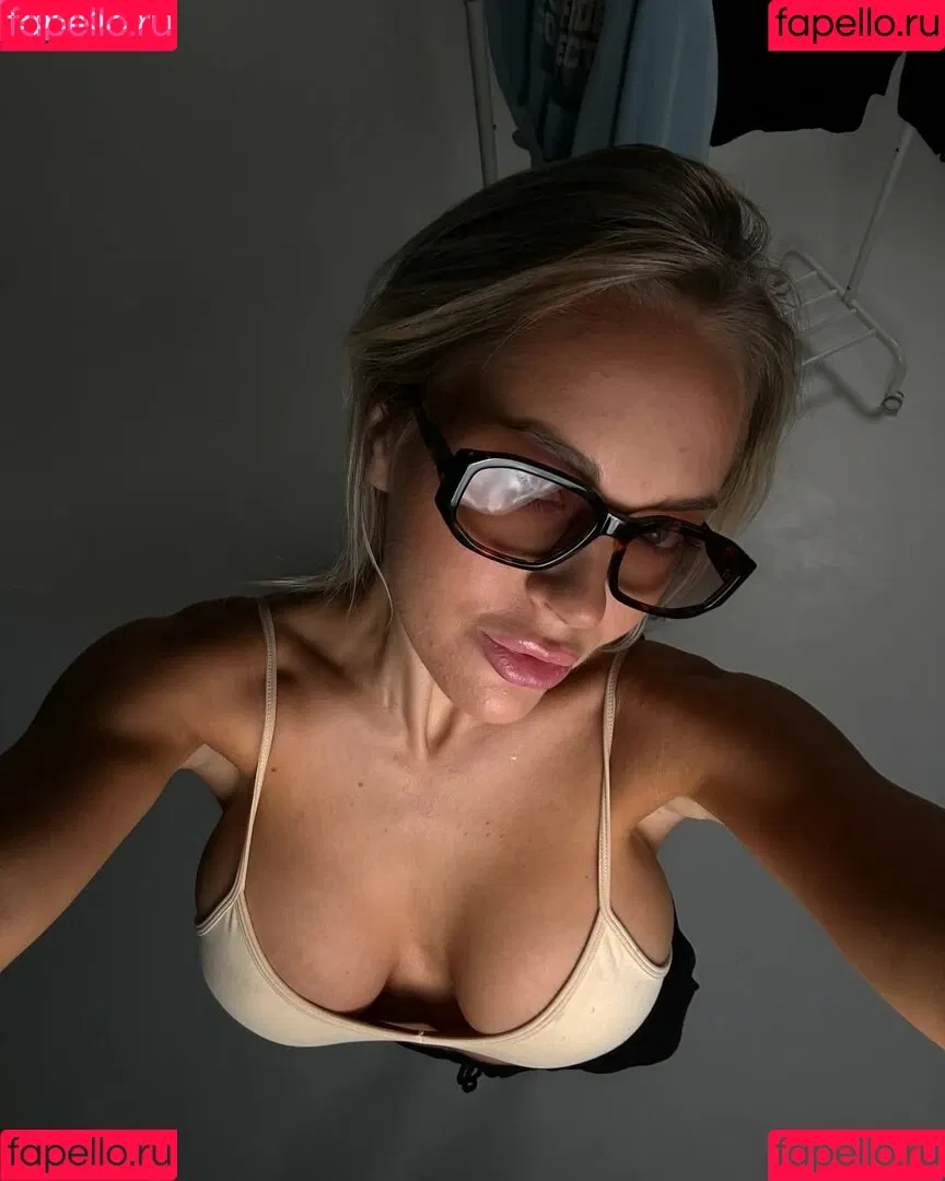 Erna Husko / ernahusko / ernahuskoo Onlyfans Photo Gallery 
